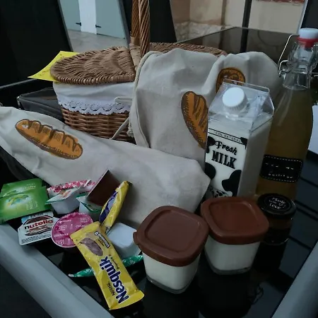 Au Paradis Des Anges Maison De Village Climatise Avec Jardin *