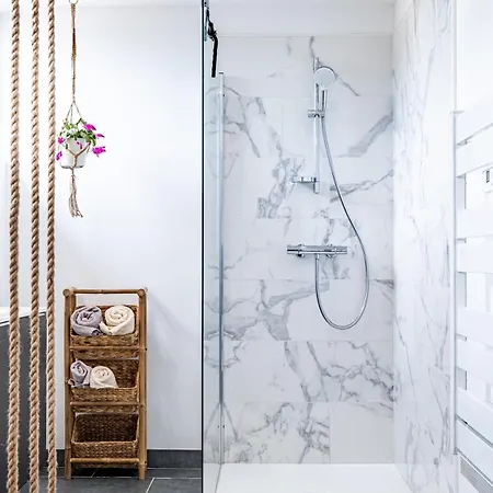 Feriehus Au Paradis Des Anges Maison De Village Climatise Avec Jardin Briatexte